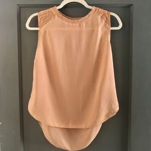 Silence + Noise light-weight sleeves top